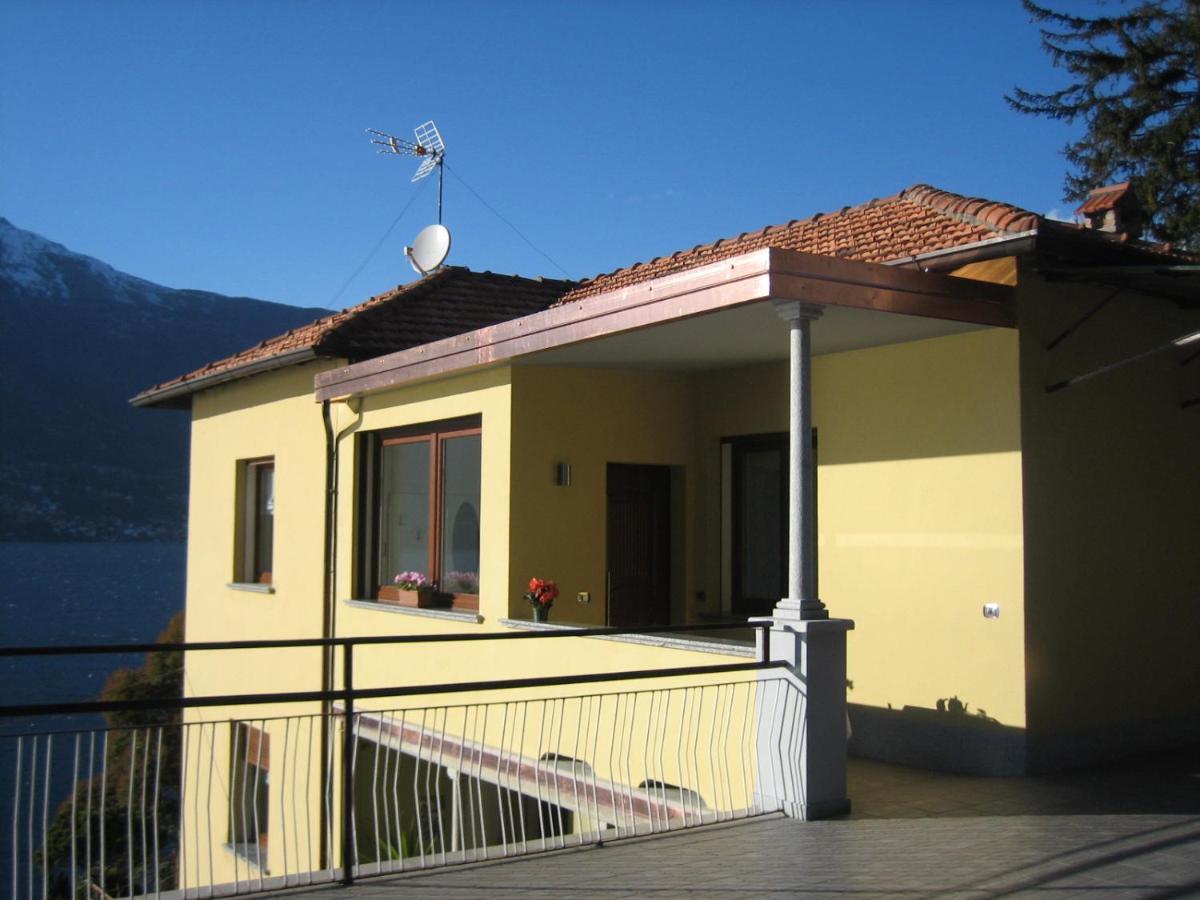 Lilli - Casa Sul Lago Dervio Exterior foto
